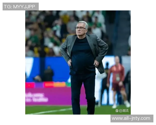 国足主帅人选或在十月揭晓足协倾向于经验丰富的欧洲教练